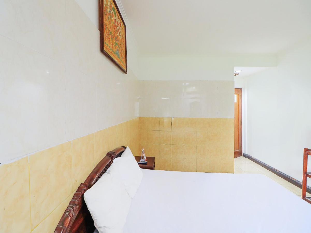 Oyo 91608 Hotel Gatsu Indah Denpasar Esterno foto