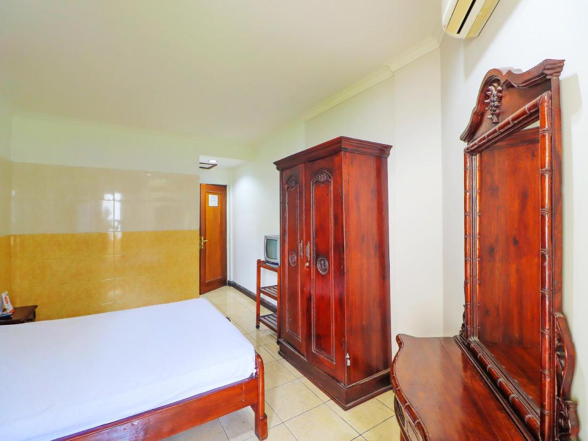 Oyo 91608 Hotel Gatsu Indah Denpasar Esterno foto