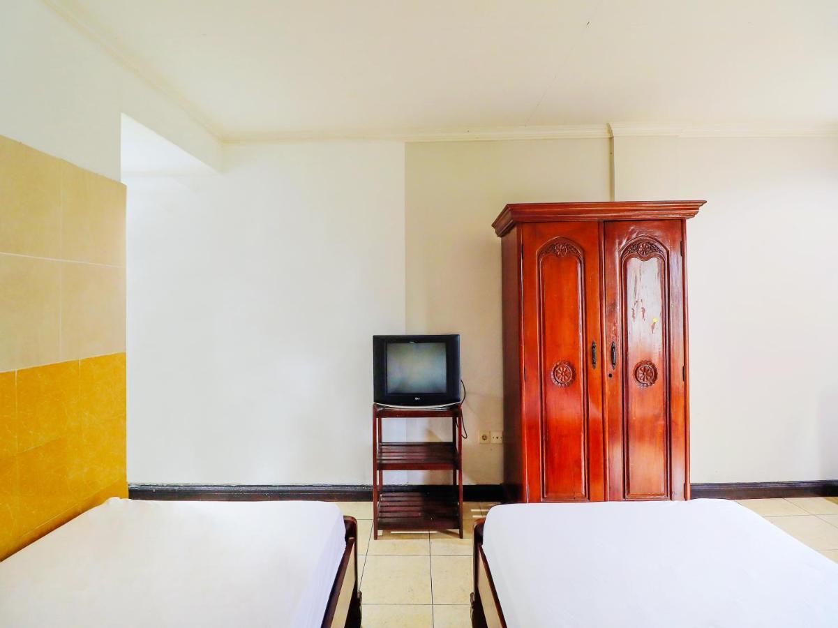 Oyo 91608 Hotel Gatsu Indah Denpasar Esterno foto